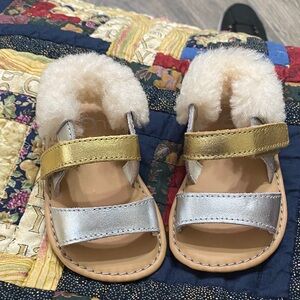 UGG baby Metallic Gold & Silver Fuzzy Sandals, size 2/3 NIB